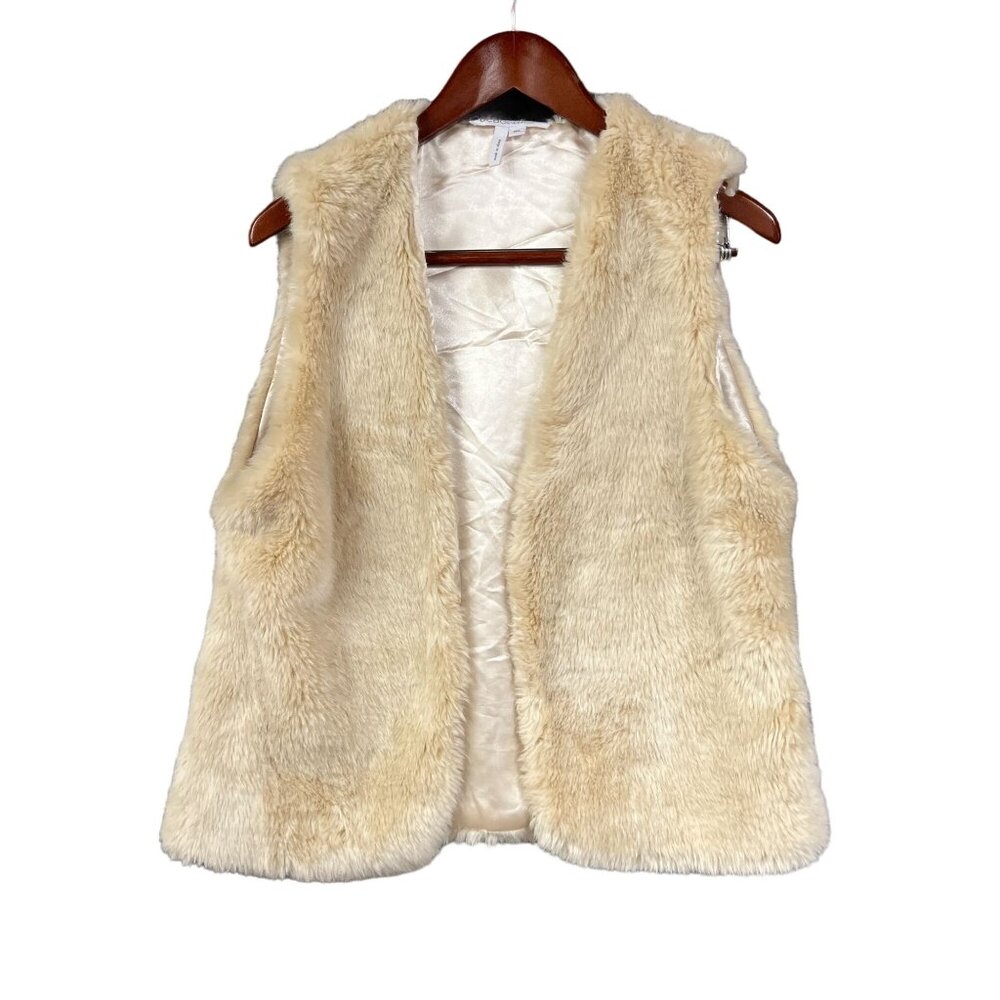 BCBG Generation‎  Cream Faux Fur Vest M/L BOHO Fall Cozy